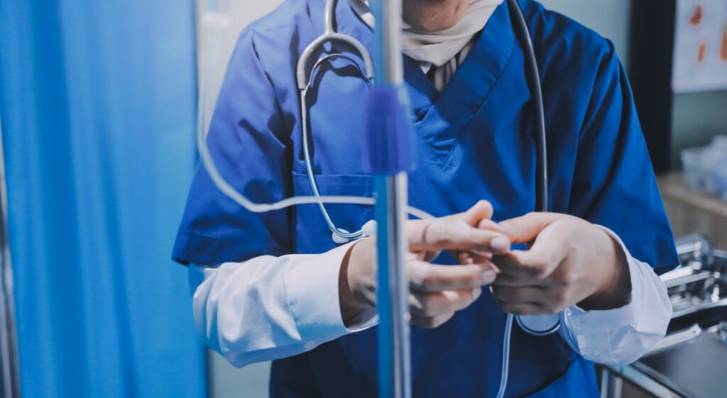 Medical professional in scrubs representing medical negligence handled by Texas Wrongful Death Lawyers.